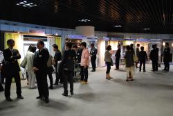 盛況な会場内